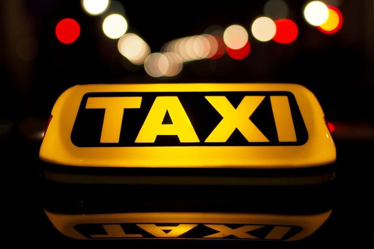 دلیل افزایش قیمت تاکسی های اینترنتی در دو هفته اخیر چیست؟